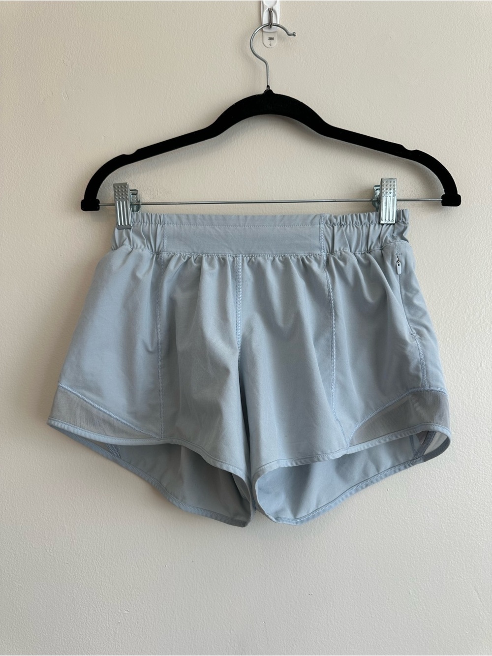 Lululemon Hotty Hot Low-Rise Lined Short 4”
